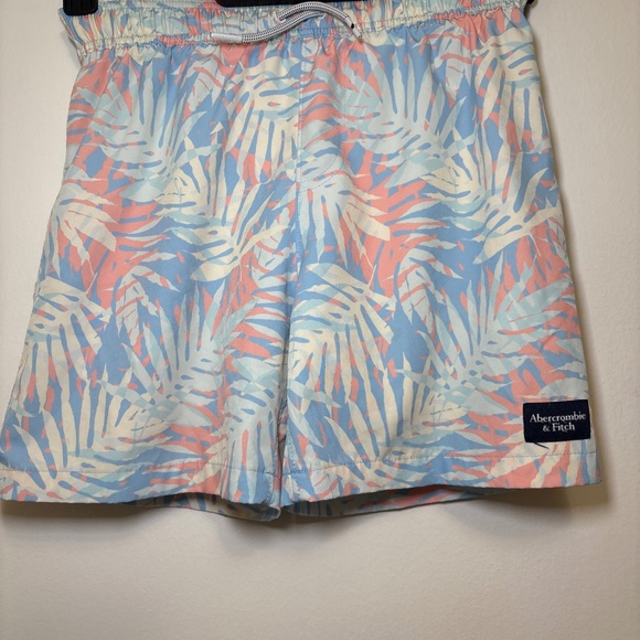Abercrombie & Fitch Boys Blue Swim Trunks Size 9/10 Leaf Print Drawstring - Picture 1 of 5